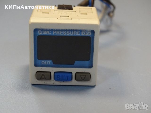 пресостат дигитален SMC ZSE30-01-65 Vacuum Switch 12-24VDC, снимка 2 - Резервни части за машини - 46584804