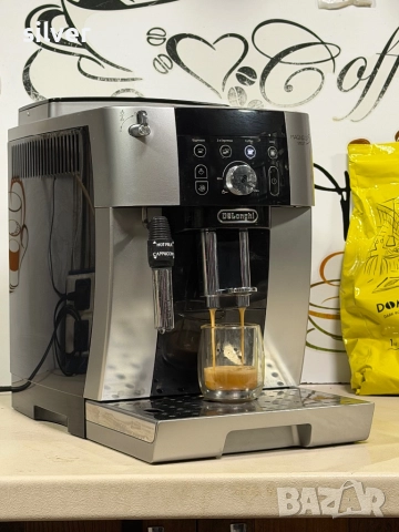Кафемашина кафе автомат delonghi magnifica smart с гаранция