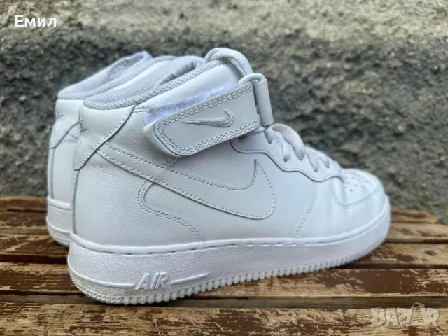 Оригинални маратонки Nike Air Force, Размер 42, снимка 5 - Маратонки - 47126164