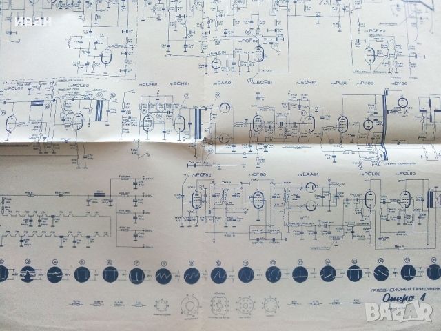 Лот стари радио и телевизионни принципни схеми, снимка 8 - Специализирана литература - 46498428