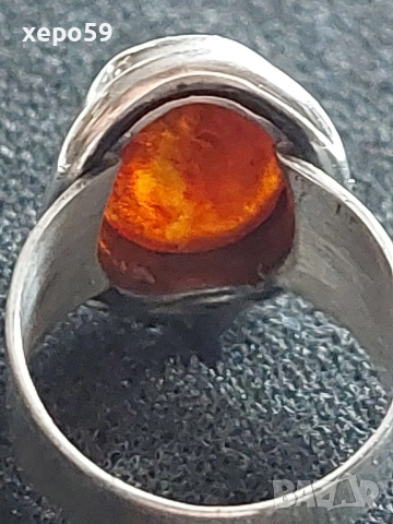 Стар сребърен пръстен с кехлибар, снимка 4 - Пръстени - 52496598
