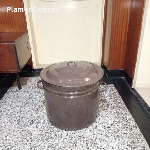 Тенджера голяма , снимка 4 - Съдове за готвене - 53493739