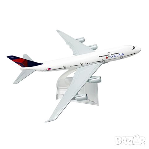 Бойнг 747 самолет модел макет метален лайнер Delta Делта, снимка 4 - Колекции - 45326428