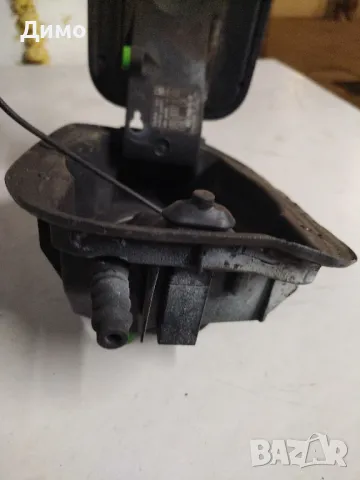 вратичка резервоар капачка резервоар бмв е61 bmw e61, снимка 3 - Части - 49820297