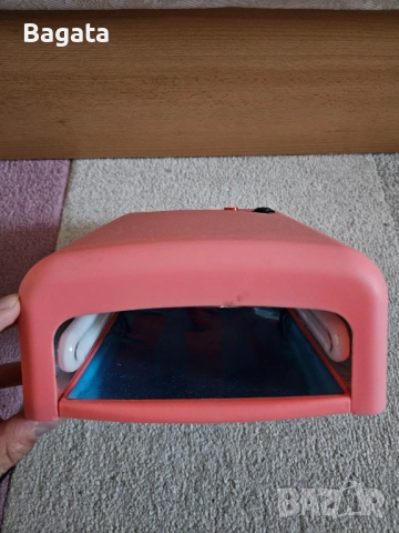 UV Лампа за маникюр, снимка 3 - Продукти за маникюр - 52680273