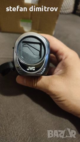 JVC GZ-MS110 

, снимка 3 - Камери - 46767934