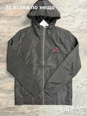 Hugo Boss Мъжка Ветровка🔝Мъжко Пролетно Яке🔝Мъжко Есенно Яке - Различни Цветове Код NGHSP55, снимка 9 - Якета - 53785794