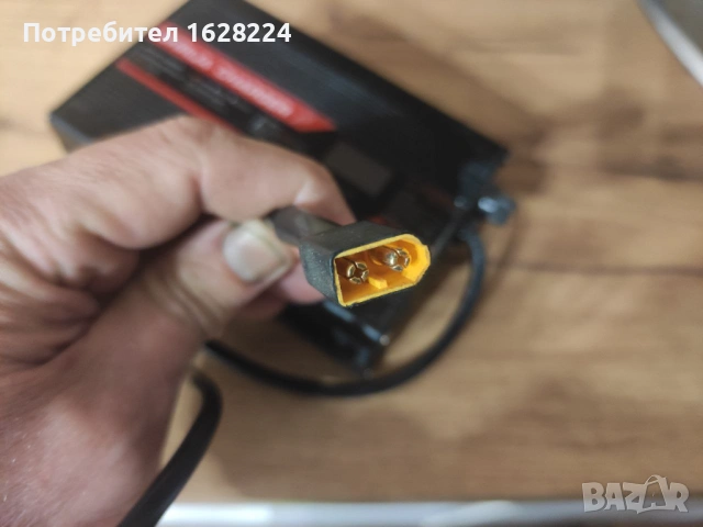 Интелигентно зарядно устройство 50.4v 5A (li-ion 12s), снимка 3 - Части за велосипеди - 53851998