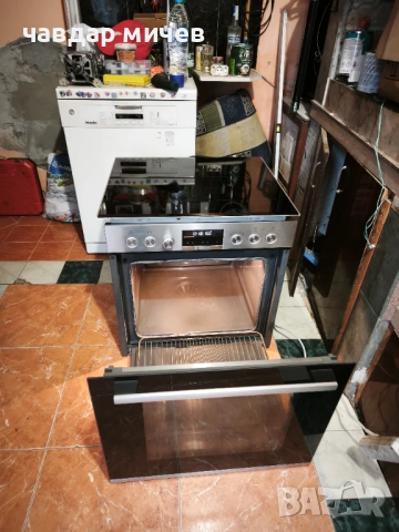 Печка за вграждане Bosch seria 6, снимка 2 - Печки, фурни - 53683595