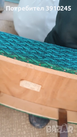 Ретро български табуретки, снимка 5 - Антикварни и старинни предмети - 53779398