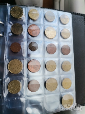 Луксозен класьор за 480 монети , Еко кожа, снимка 2 - Нумизматика и бонистика - 52030069