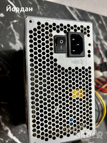 Надеждно захранване Cooler Master 400W (RS-400-PSAP-J3) – Тествано и работещо, снимка 3 - Захранвания и кутии - 53436129