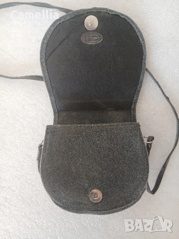 Дамска малка чантичка , снимка 4 - Чанти - 52841395