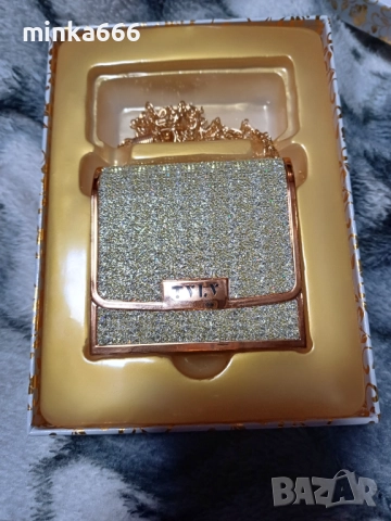 Сет с три червила в луксозна опаковка чантичка