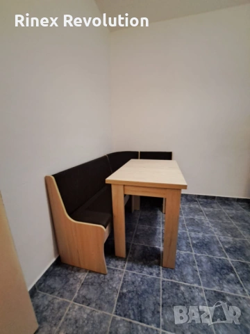 Тристаен апартамент под над в Христо Смирненски, снимка 6 - Апартаменти - 53879932