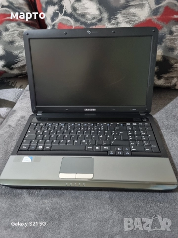 Лаптоп Samsung R540, снимка 3 - Лаптопи за дома - 52891638