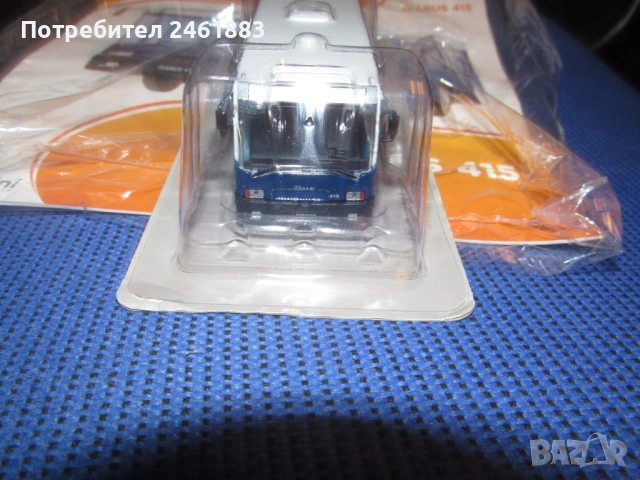 1/72 Легендарните автобуси метална количка автобус Ikarus 415. Нов, снимка 3 - Колекции - 54117999
