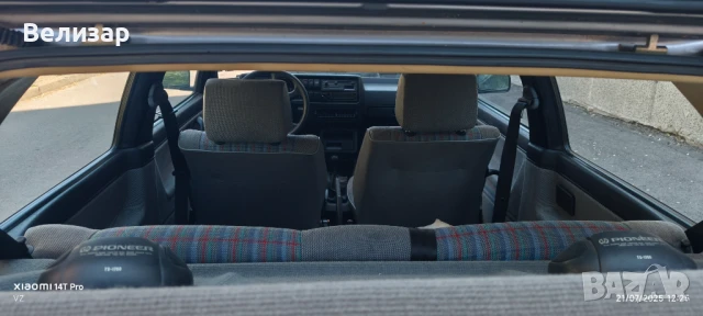 Много запазен Голф 2(1.3), снимка 11 - Автомобили и джипове - 51103752