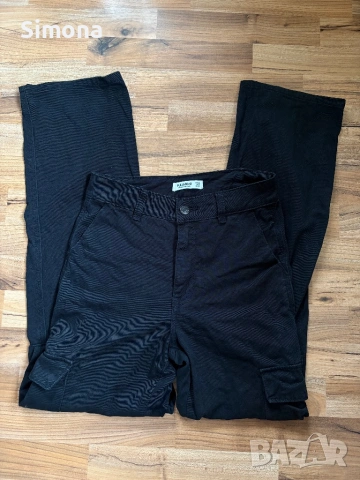 Черни cargo панталони, Pull and Bear