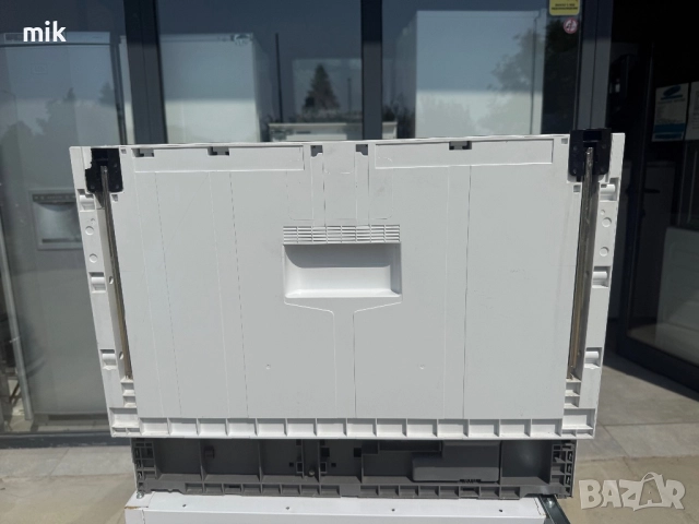 Малка съдомиялна кубче  Електролукс за пълно вграждане, снимка 4 - Съдомиялни - 51591880