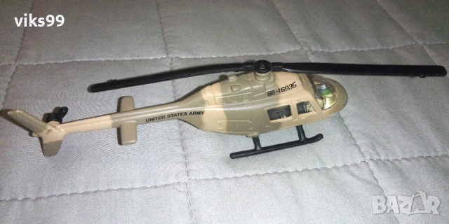Bell OH-58A KIOWA Military Helicopter Maisto , снимка 3 - Колекции - 54165093