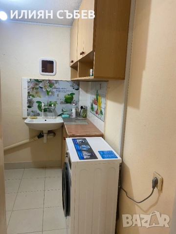Отдавам обзаведена таванска стая, снимка 5 - Стаи под наем - 53072562