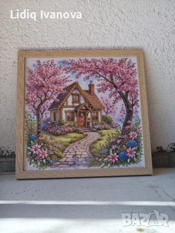 Готов частично облепен диамантен гоблен 