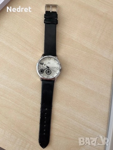 Бял и черен часовник , снимка 5 - Дамски - 52262143