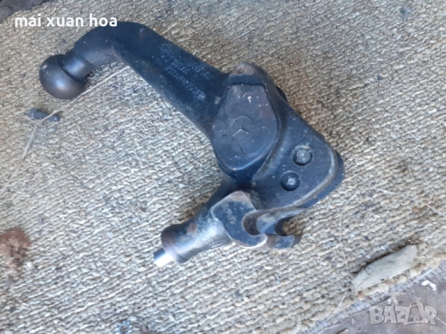 кука теглич Мерцедес 124 Е 