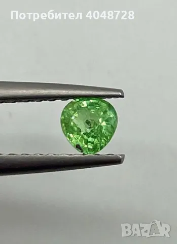 Естествен гранат цаворит 0.60ct., снимка 1 - Други - 48985348