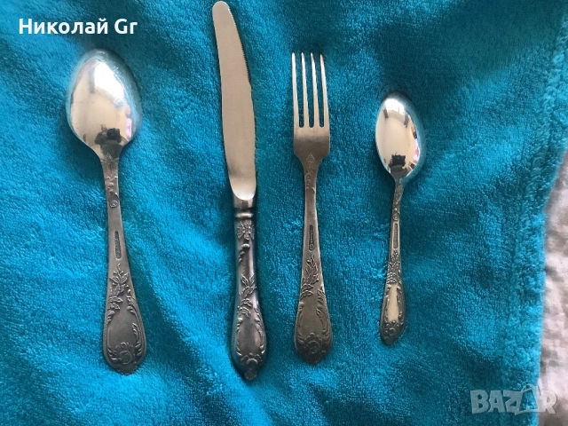 Десертен комплект посребрен в отлично състояние не се използва, снимка 2 - Прибори за хранене, готвене и сервиране - 52846646