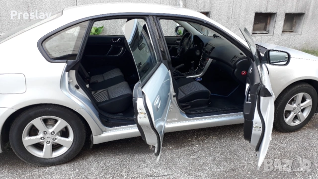 Subaru legacy 2.0 138hp, снимка 3 - Автомобили и джипове - 53050437