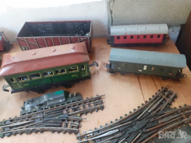 Лот части влакче вагони конструктор релси - стара игра, снимка 3 - Антикварни и старинни предмети - 51344091