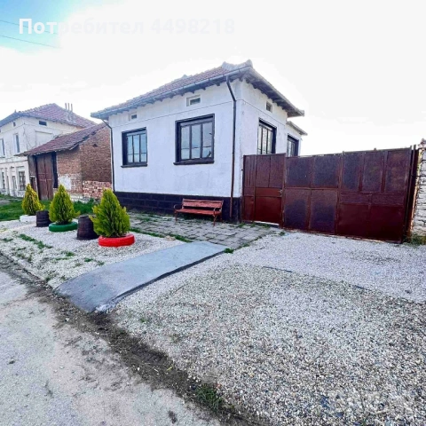Продава се къща в С.Горско Сливово