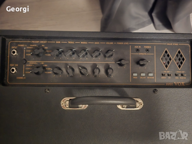 Усилвател за китара Vox AV60 + footswitch / кубе, комбо, футсуич, снимка 2 - Китари - 52948480