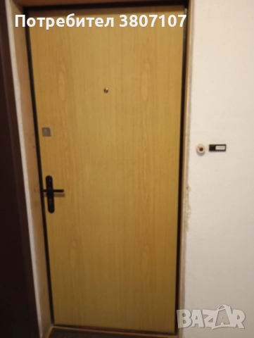 метална входна врата