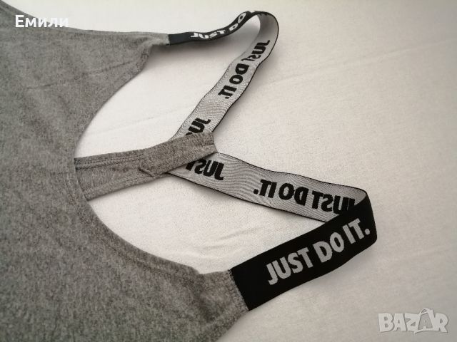 Nike DRI-FIT оригинален дамски потник р-р M, снимка 7 - Потници - 46449806