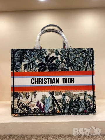 чанти christian dior, снимка 3 - Чанти - 51427741