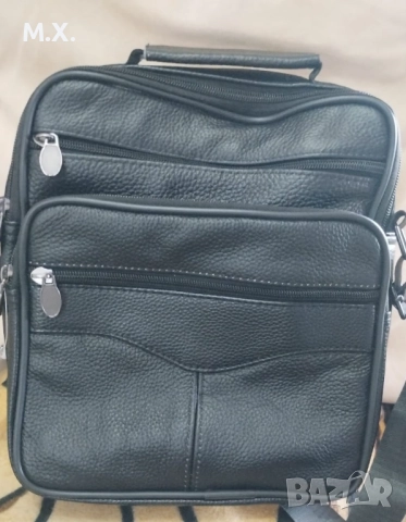 Чисто нова мъжка кожена чанта 