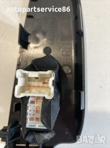 Бутон за електрическо стъкло за задна дясна врата за Subaru Outback 2.0D (2010) , снимка 3 - Части - 54229250