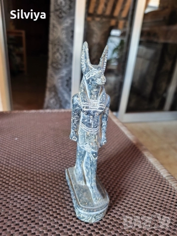 Статуетка Анубис