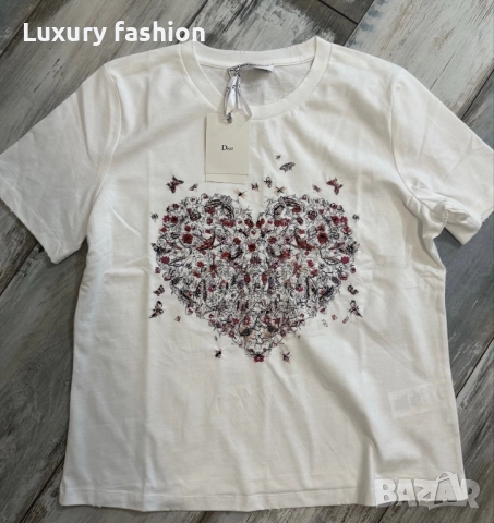 Дамска тениска Dior, снимка 5 - Тениски - 52464182