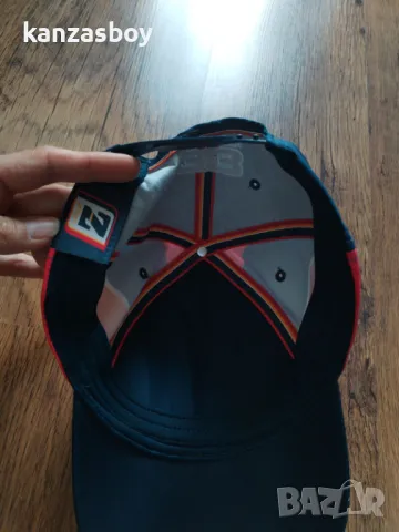max verstappen circuit zandvoort cap - страхотна колекционерска шапка КАТО НОВА, снимка 6 - Шапки - 49993820