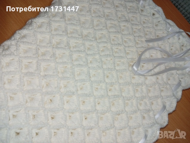 Продавам плетено бебешко одеяло , снимка 3 - Спално бельо и завивки - 53672804