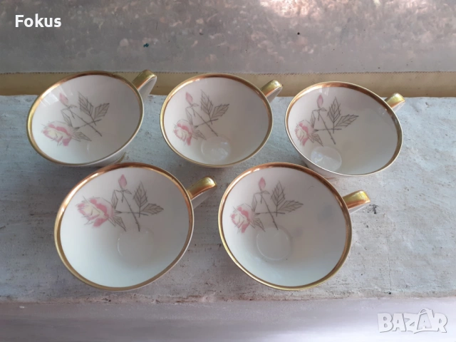 Лот порцелан 5 чашки за кафе позлата маркировка, снимка 3 - Антикварни и старинни предмети - 53416637