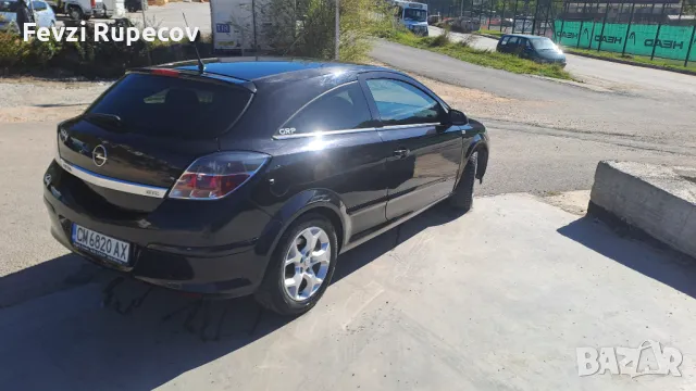 Opel astra GTC 1.9 120k, снимка 4 - Автомобили и джипове - 47456059