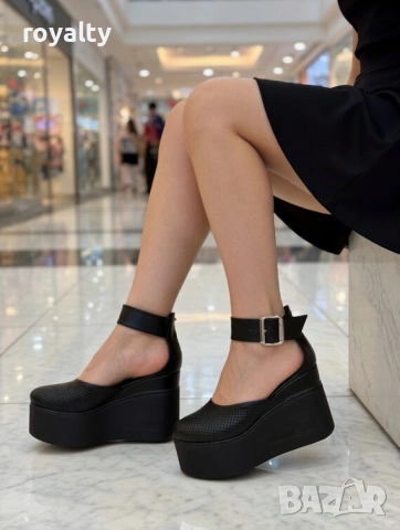 Сандали на платформа - черна кожа