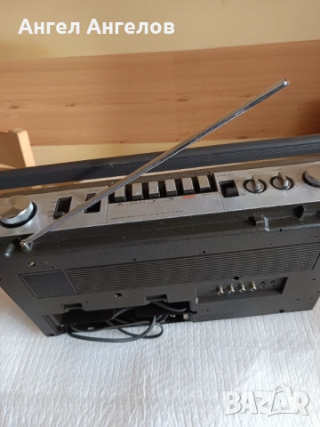 Касетофон SONY CFS-65S, снимка 7 - Радиокасетофони, транзистори - 53029103