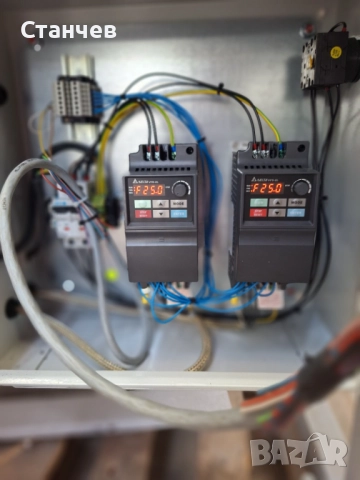Лентов транспортьор 2 м с 2 бр.редуктора и 2 бр честотно Неизползван, снимка 5 - Други машини и части - 50916011