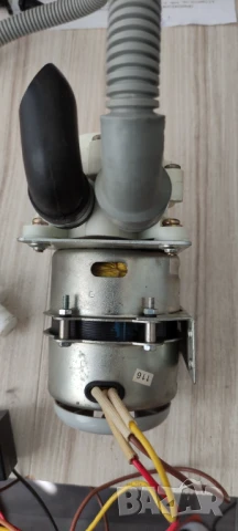 изхвърляща помпа от съдомиялна, снимка 2 - Водни помпи - 50587137